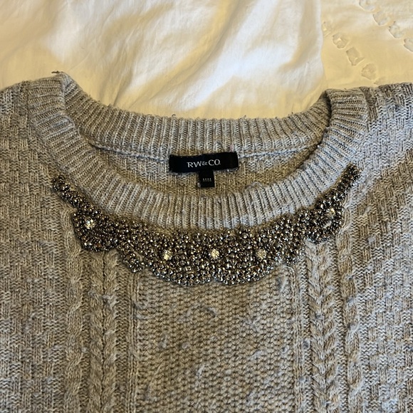 Sweater with jewels - Picture 3 of 4